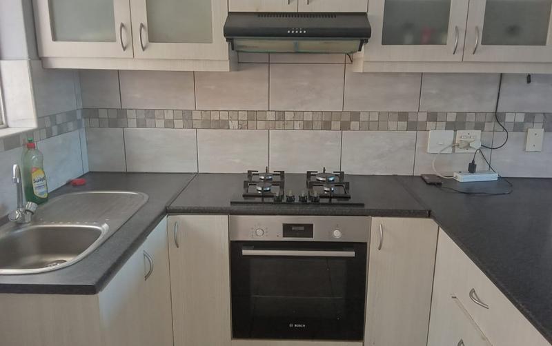 2 Bedroom Property for Sale in Churchill Estate Western Cape